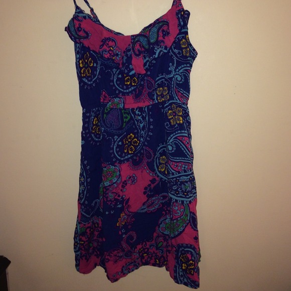 flowy, flower dress
