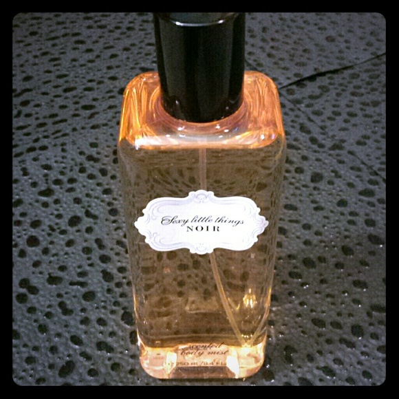 Sexy little things NOIR spray