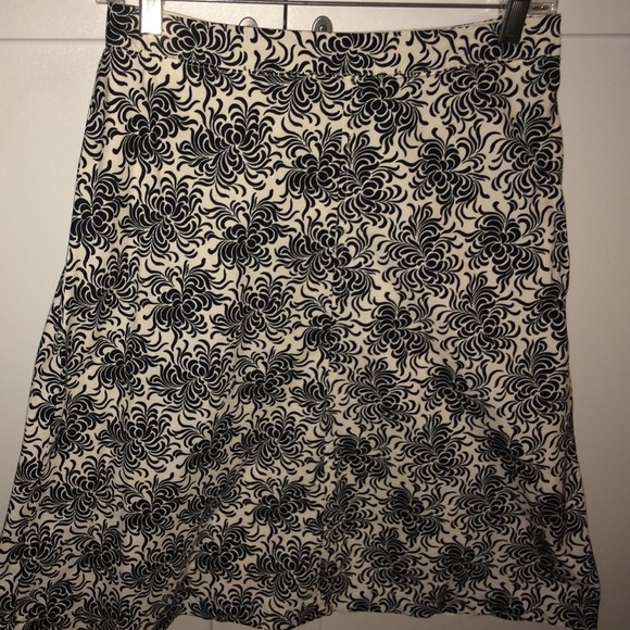 A line skirt