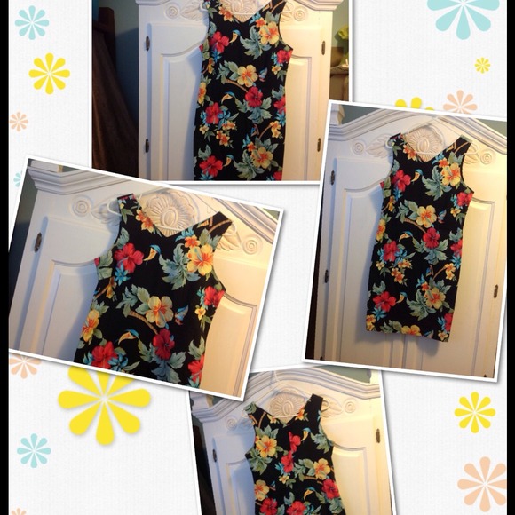 Hawaiian dress, black with bright flowers