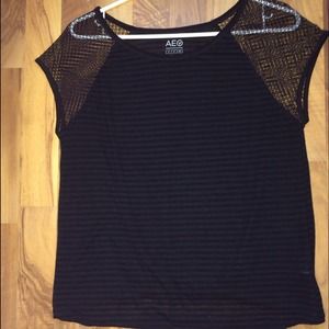 American Eagle shirt