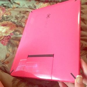Hot pink iPad 1 Speck Case