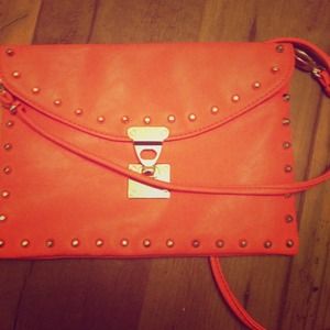 Forever 21 purse. Salmon