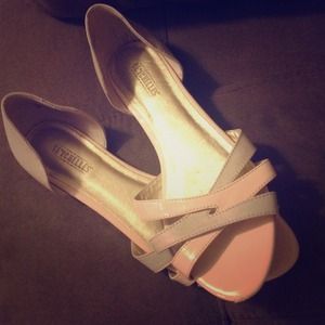 Seychelles pink blush sandals.