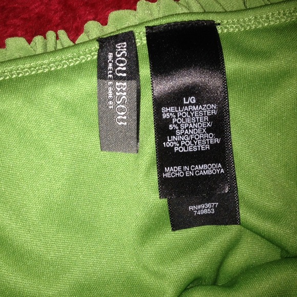 Green top. π₯JUST REDUCED! - Picture 3 of 4