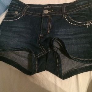 Very cute shorts😍