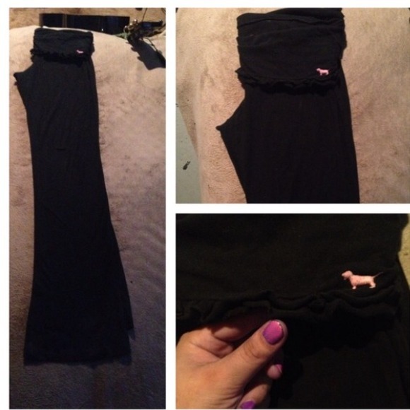 Victoria's Secret Pants - VS yogas w/ Ruffley fold❤️