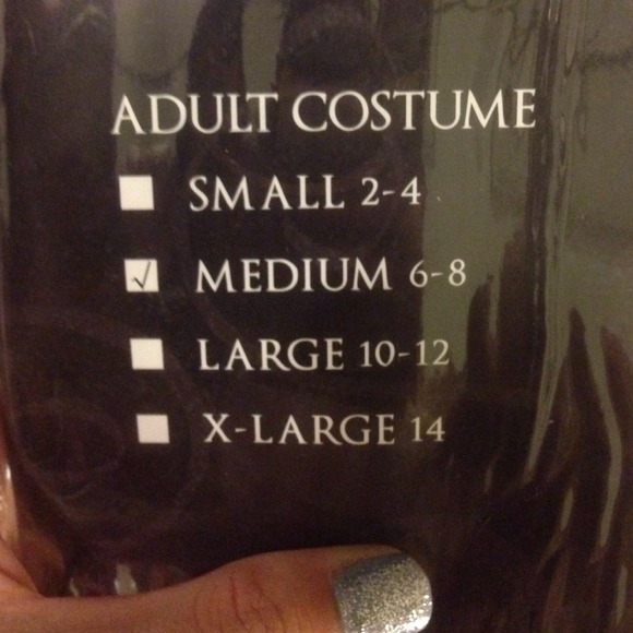 🚫SOLD🚫🎉🎃HOST PICK🎉🎊Sexy Referee - Picture 4 of 4