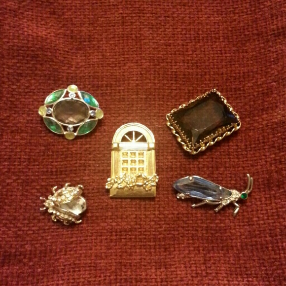 5 Really Nice Brooches !!