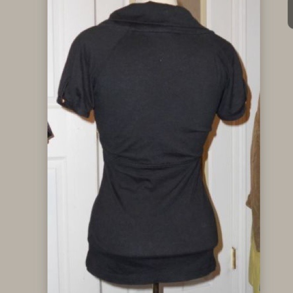 🚫SOLD🚫Lilly pulitzer cowl scoop neck black shirt - Picture 3 of 4