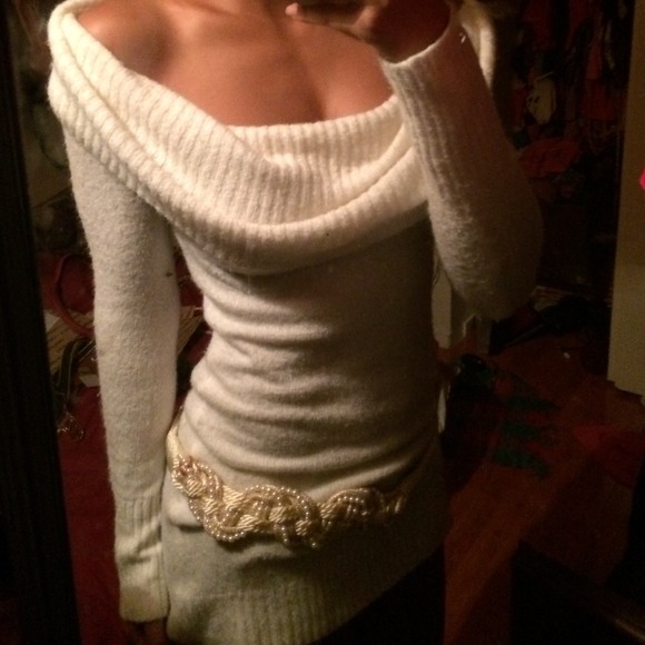 🚫🚫sold🚫🚫fuzzy white off shoulder sweater - Picture 2 of 3