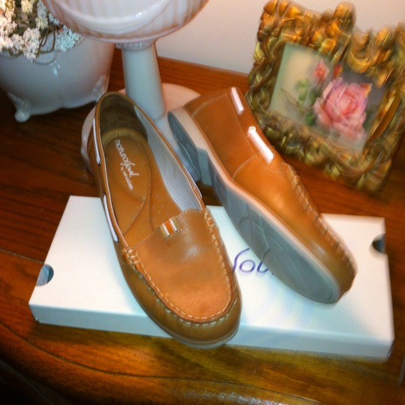 NATURAL SOUL LEATHER - Picture 2 of 4