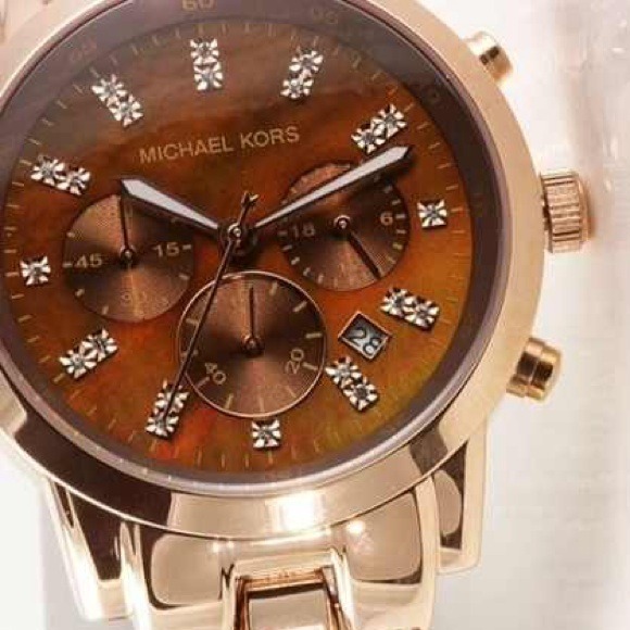 Michael Kors Rose Gold Watch - Picture 1 of 4