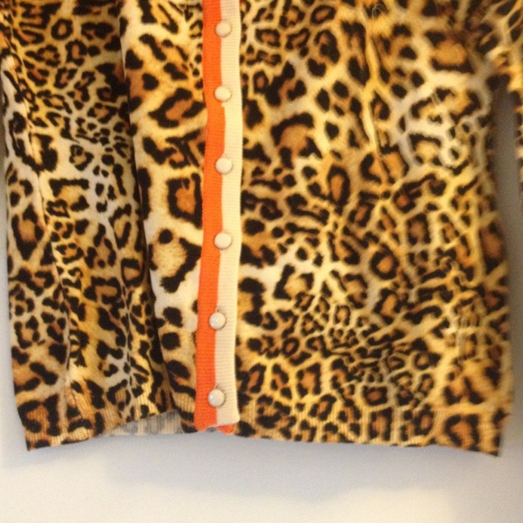Boston Proper 💗Animal Print Cardigan 💗 - Picture 4 of 5