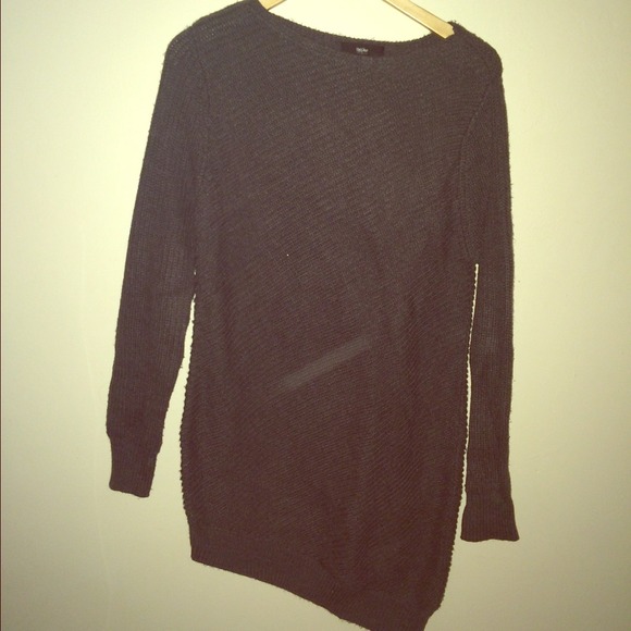 Thick warm grey asymmetrical sweater NO TRADES