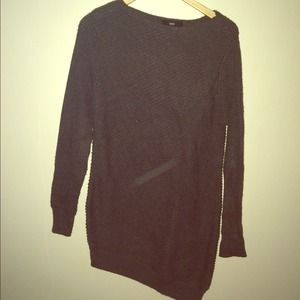 Thick warm grey asymmetrical sweater NO TRADES