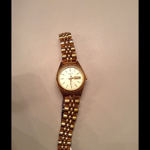 Women's Pulsar Watch