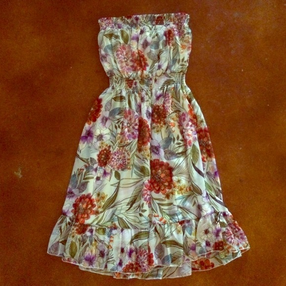 Beautiful F21 midi length strapless dress-  HP! :)