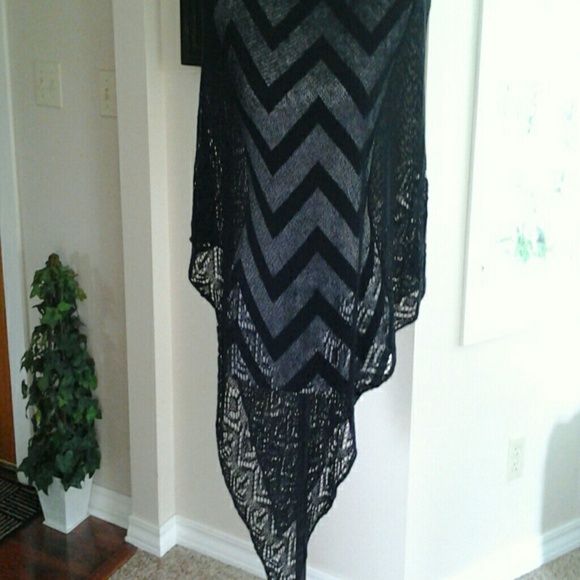 Black shawl