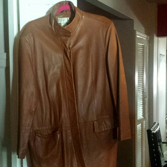 3/4 LEATHER COAT $115 BLOWOUT SALE!