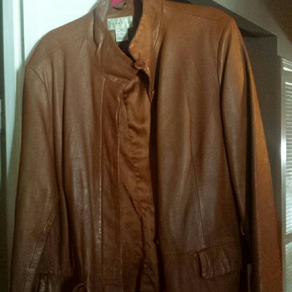 Coat 100% leather