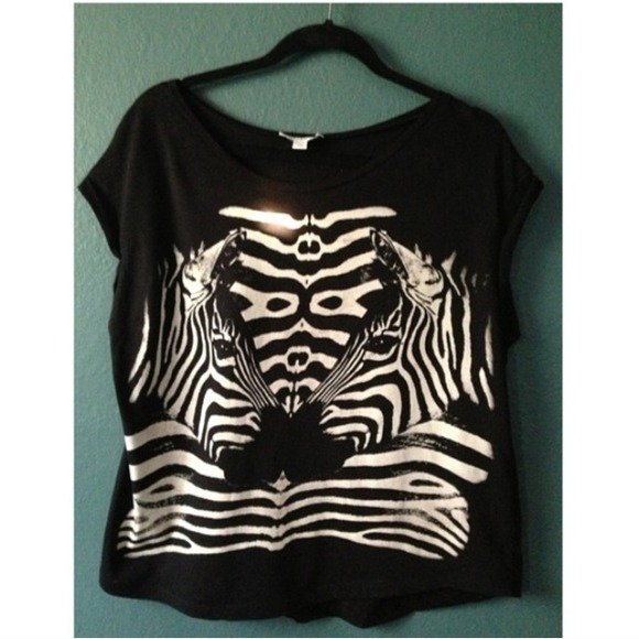 🎈SALE!🎈Mirror Print Zebra Tee