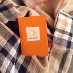 Tory burch perfume