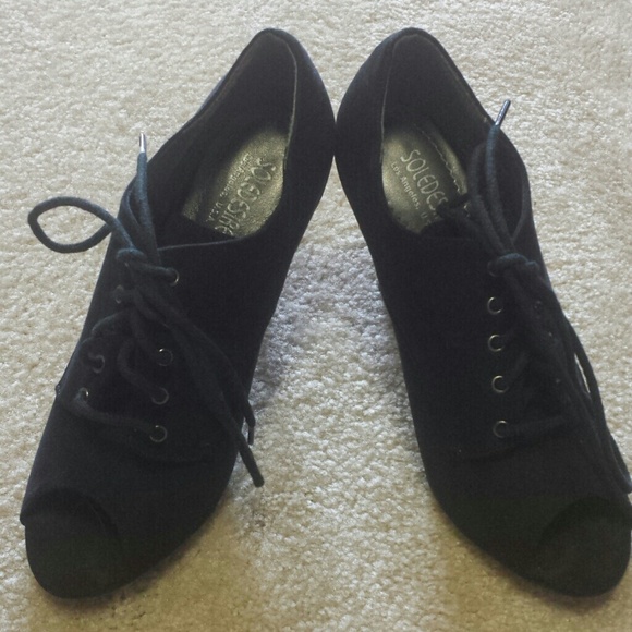 Peep toe high heels