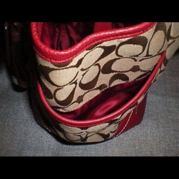 Coach - Picture 3 of 4