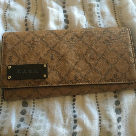 L.A.M.B wallet