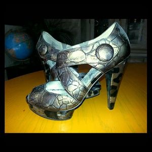 Naughty Monkey high heels