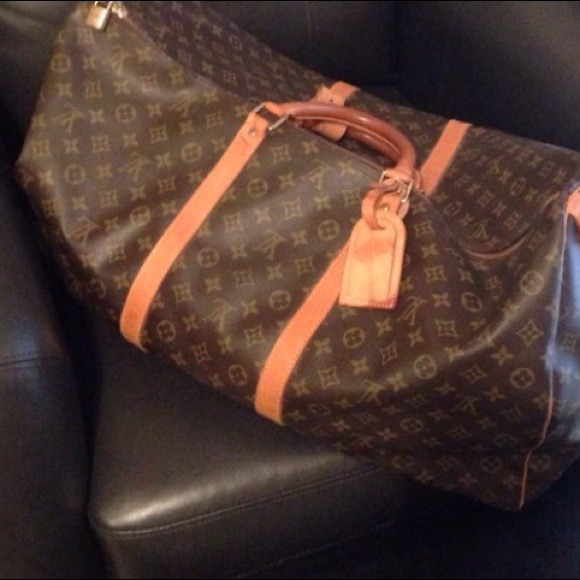 Authentic Louis Vuitton keepall 60