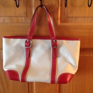 CUTE COACH HANDBAG LIKE NEW