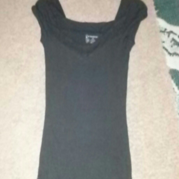 Cute black top