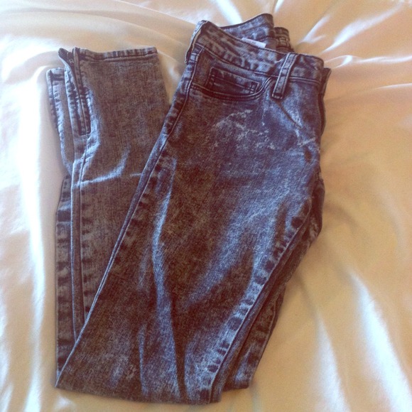 Bullhead acid wash jeans size 1