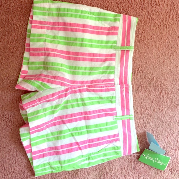 Lilly Pulitzer Callahan Short Size 2