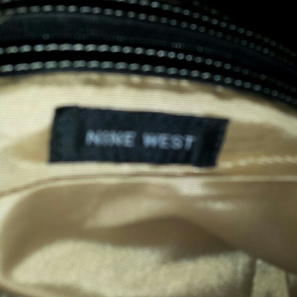 Nine West - Picture 4 of 4