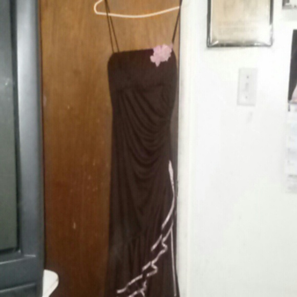Brown dress