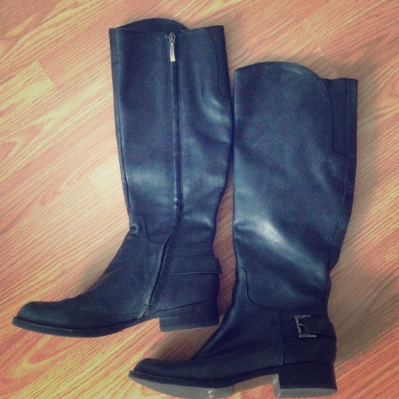 Guess Knee-high leather riding boots