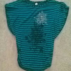 Very pretty (day trip)  top