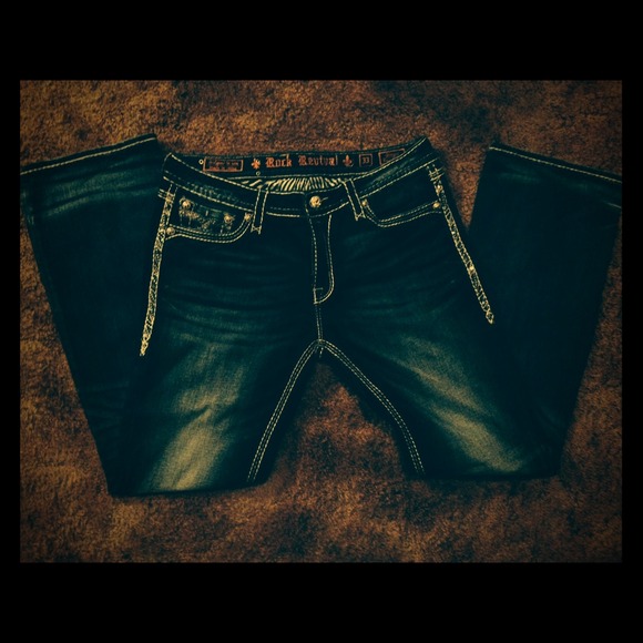 Rock Revival woman's jeans. Only wore 3 times.