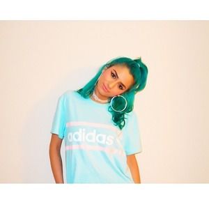 Adidas tee
