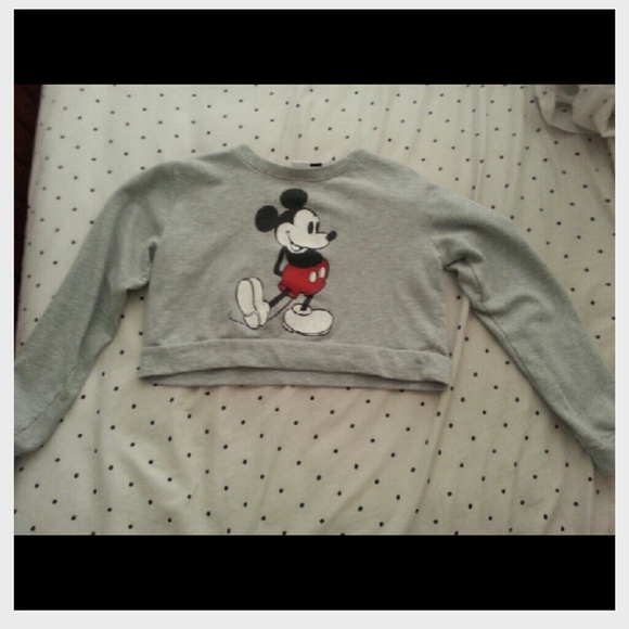 ✘TRADED ✘ Mickey Mouse crop top