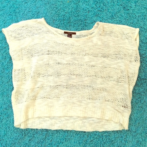 A white see threw forever 21 T-SHIRT - Picture 1 of 1
