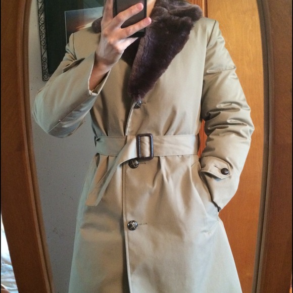 Vintage Woolrich belted winter trench.