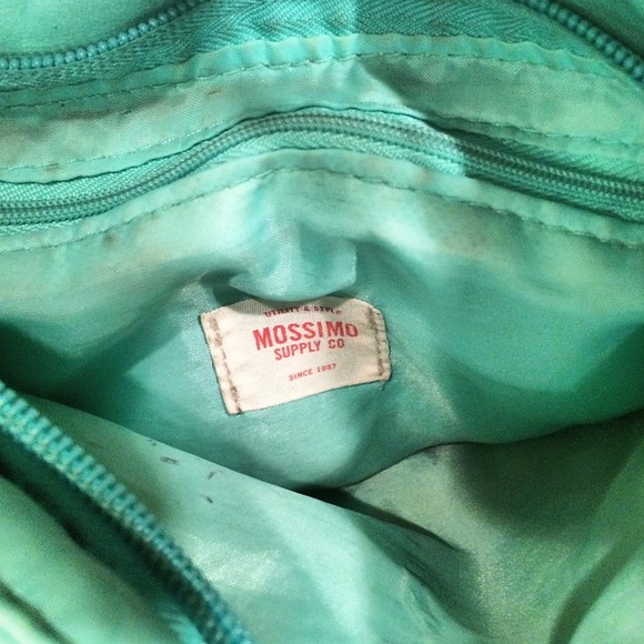 A see foam greenish color handbag - Picture 3 of 3