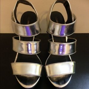 Strappy wedge!