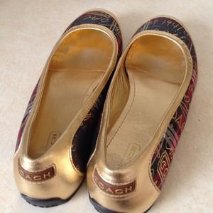 Coach shoes in a very good condition size 8/B