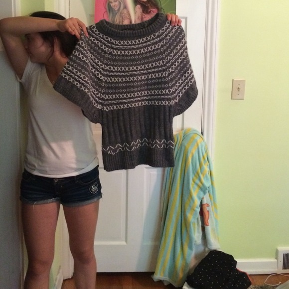 Warm wool sweater - Picture 1 of 1