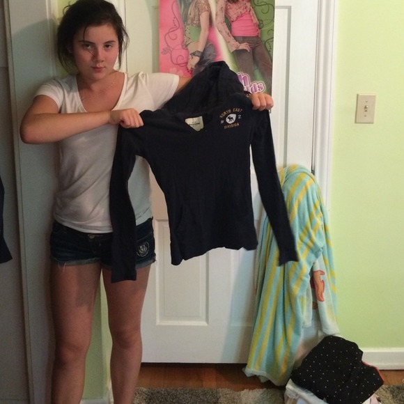 Abercrombie sweatshirt - Picture 1 of 1